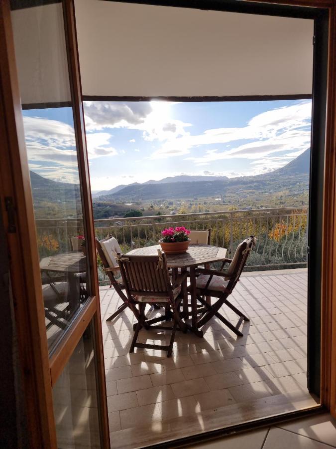 Nickyhouse Holiday Home Giffoni Sei Casali Екстериор снимка
